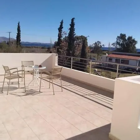Evi's Sea View Villa *